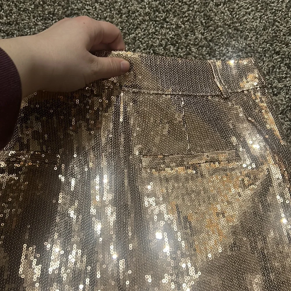 NWT BB Dakota Rose Gold Sequin Skirt 6